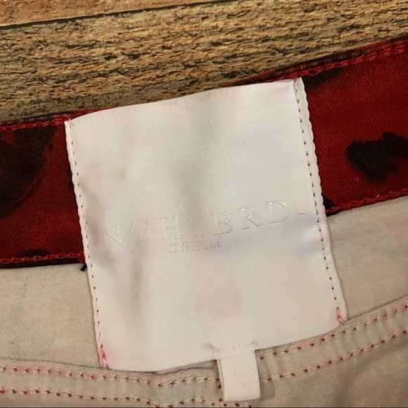 Nghtbrd red and black river leopard print asymmetrical wrapped mini skirt - 25 - Picture 3 of 10